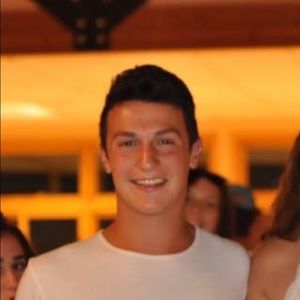 Meet your Posher, Max